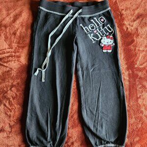 2010 Hello Kitty Black Embroidered Capri Lounge Pants. XS/S.